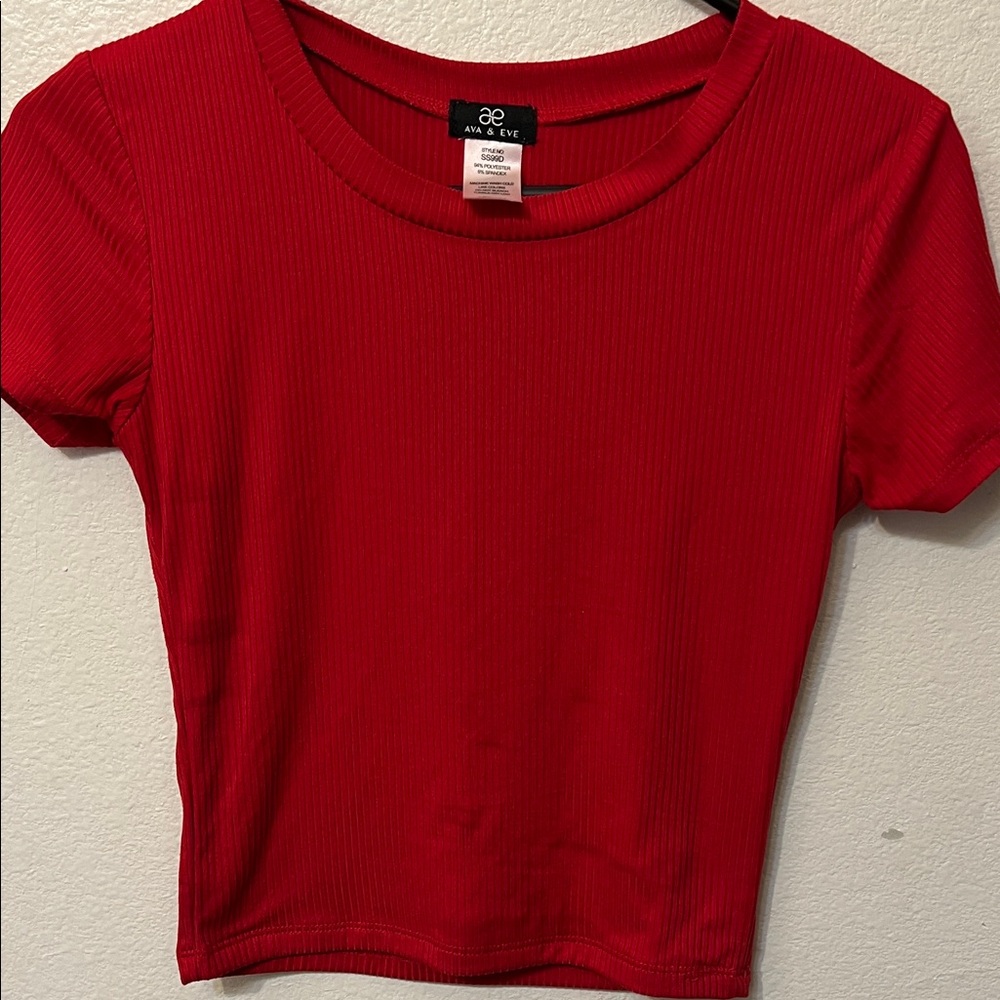 Women's Red Ribbed Short Sleeve Top